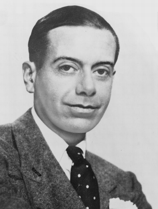 Cole Porter&#x27;s portrait from the Library of Congress.